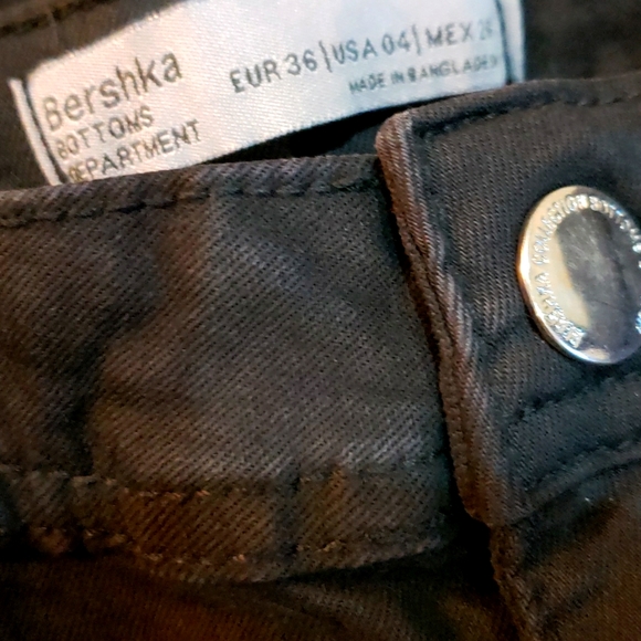 Bershka Short - Picture 6 of 6